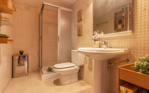Mas de Clariana: Bathroom, Property, Room, Tile, Interior Design, Floor, Wall, Real Estate, Architecture, Building