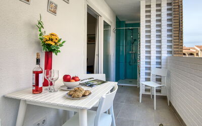 Accommodation:&nbsp;Urbatenis 179.2