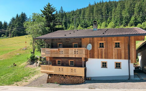 Alm Chalet: Sky, Plant, Property, Window, Tree, Building, Larch, Wood, Mountain, House
