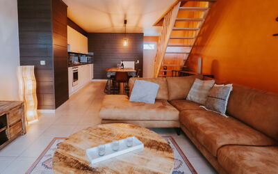 Accommodation:&nbsp;The Horseshoe with Parking 310.1