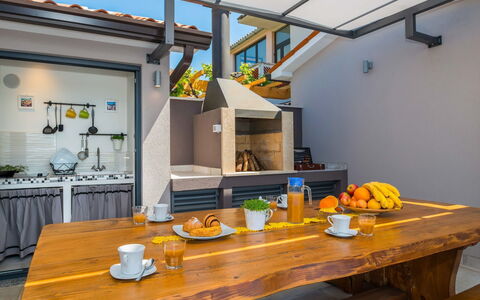 A.r.t.: Table, Furniture, Tableware, Food, Orange, Wood, Lighting, Building, Kitchen, Interior Design