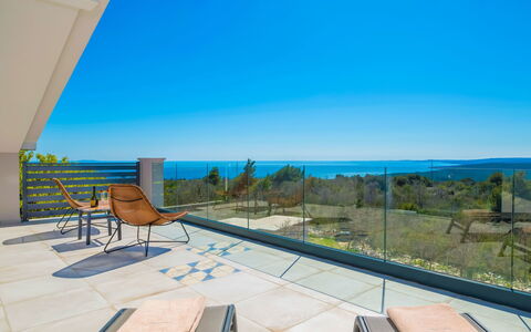 A.r.t.: Property, Room, Interior Design, Architecture, House, Real Estate, Building, Home, Design, Estate