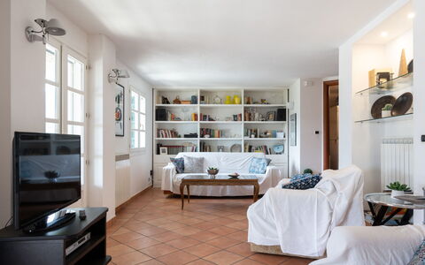 Villa Peiranze: Room, Furniture, Property, Living Room, Interior Design, White, Building, Ceiling, Floor, Shelf
