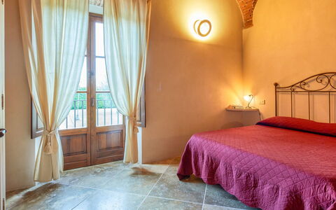 La Salciaia: Bedroom, Bed, Room, Furniture, Property, Interior Design, Bed Sheet, Curtain, Floor, Bed Frame