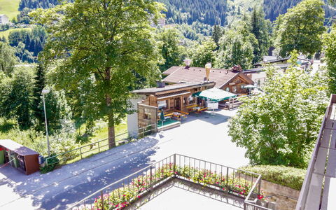Bad Gastein 125: Daytime, Building, Plant, Mountain, Nature, Tree, Window, Urban Design, Biome, House
