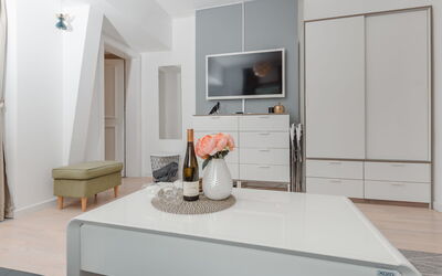 Accommodation:&nbsp;The Bubble 125.6