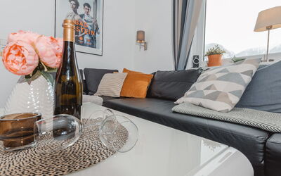 Accommodation:&nbsp;The Bubble 125.6