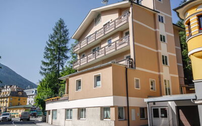Bad Gastein 125: Building, Window, Residential Area, Facade, Town, Neighbourhood, Architecture, Apartment, Urban Design, Home