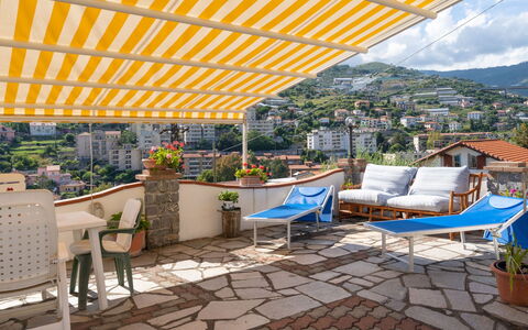 Villetta Laura: Property, Building, Roof, Patio, Real Estate, House, Shade, Home, Apartment, Backyard