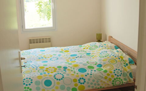 Lapeyriere: Bedroom, Bed, Bed Sheet, Room, Property, Bedding, Furniture, Bed Frame, Floor, Product