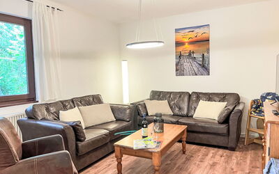 Accommodation:&nbsp;Sternberg 227 200.37