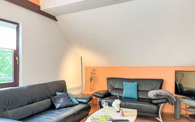 Accommodation:&nbsp;Sternberg 225 200.38