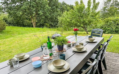 Accommodation:&nbsp;Hebbink 200.40