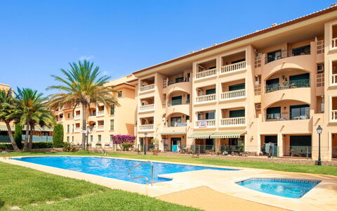 Jardines del Mar: Property, Building, Apartment, Resort, Real Estate, Condominium, Swimming Pool, Residential Area, House, Estate