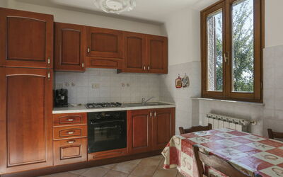 Accommodation:&nbsp;Caminetto (Cng177) 648.3