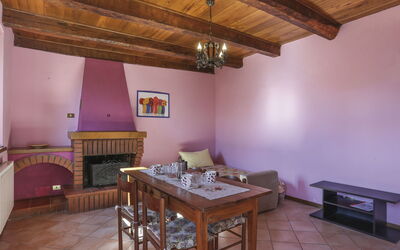 Accommodation:&nbsp;Caminetto (Cng177) 648.3