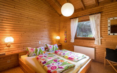 Accommodation:&nbsp;Reinskopf 100.2