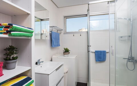 Carmen Vistamar: Bathroom, Room, Property, Building, Interior Design, House, Real Estate, Ceiling, Architecture, Furniture