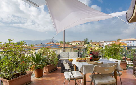 La Rondine (Luu280): Sky, Plant, Table, Furniture, Property, Cloud, Chair, Building, Flowerpot, Shade