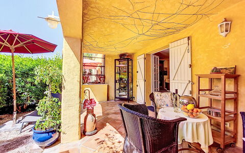 Villa Vivaris (Ven111): Swimming Pool, Resort, Home, Eco Hotel, Estate, Patio, Villa, Courtyard, Design, Outdoor Furniture
