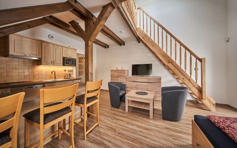 Na Pomezkách: Room, Property, Furniture, Building, Interior Design, Wood Flooring, House, Hardwood, Wood, Floor