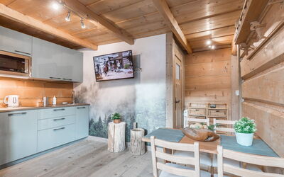 Accommodation:&nbsp;Furkaska 200.3