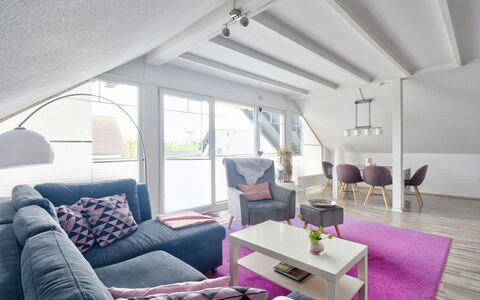 Lona: Furniture, Property, Couch, Table, Comfort, Textile, Interior Design, Building, Living Room, Window