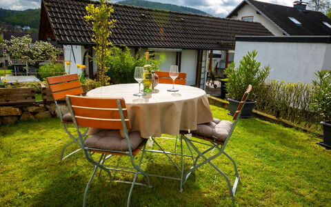 Haus am Berg der Osterräder: Plant, Cloud, Table, Property, Furniture, Building, Sky, Chair, Outdoor Table, House