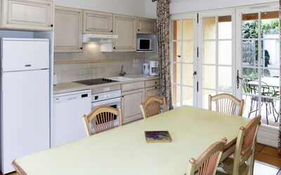 Accommodation:&nbsp;Domaine de Fayence M24 643.7
