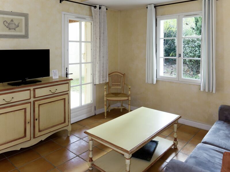 Accommodation:&nbsp;Domaine de Fayence M46X 643.4