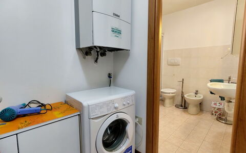 Relax: Laundry Room, Washing Machine, Clothes Dryer, Laundry, Interior Design, Bathroom, House, Floor, Home Appliance