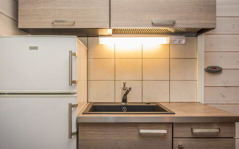 Pertunmaa 603: Kitchen Appliance, Kitchen, Countertop, Cabinetry, Major Appliance, Furniture, Wood, Interior Design, Flooring, Home Appliance