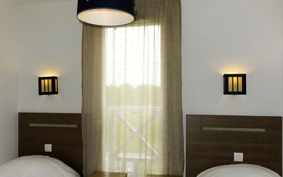 Accommodation:&nbsp;Le Village de la Mer 651.4