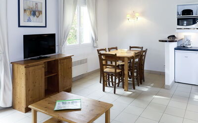 Accommodation:&nbsp;Le Hameau de Peemor Pen M.6X 642.2