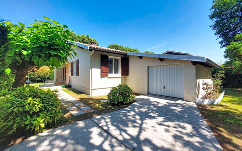 Les Hirondelles: Building, House, Residential Area, Home, Shrub, Roof, Cottage, Human Settlement, Driveway, Door
