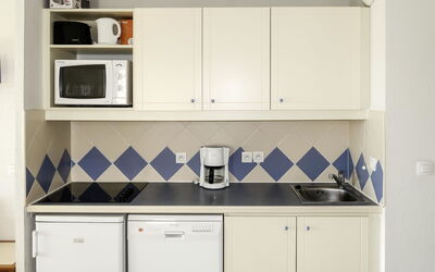 Accommodation:&nbsp;Catalana 649.1