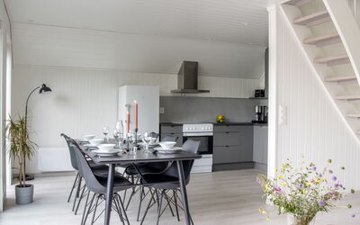 Accommodation:&nbsp;Pale 602.2