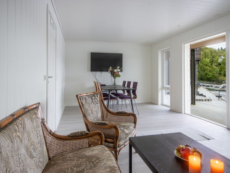 Accommodation:&nbsp;Pale 602.2