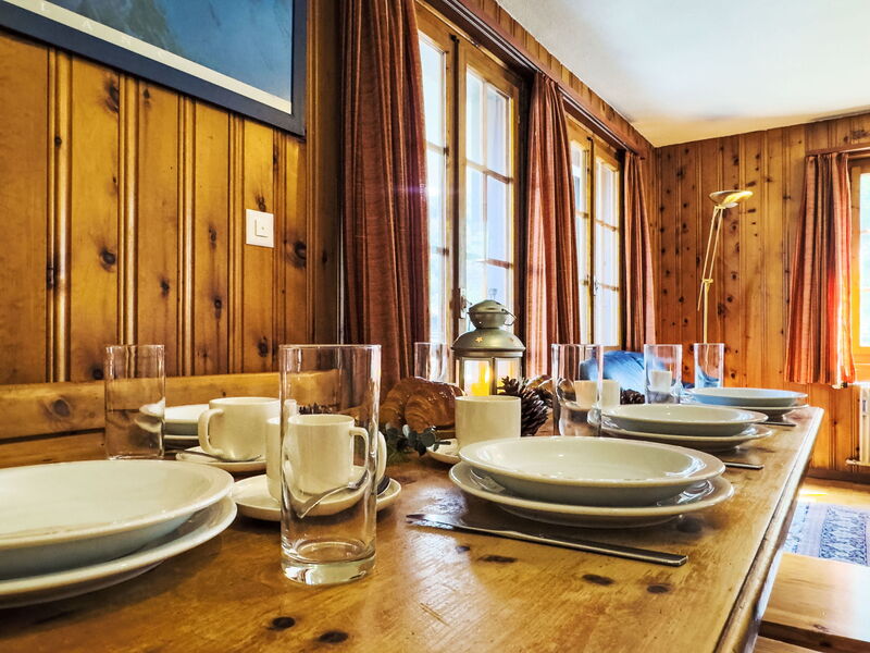 Accommodation:&nbsp;Mont-Soleil 2 663.2