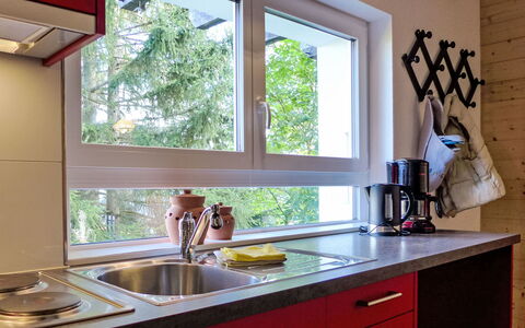 Chalet Ninette: Kitchen Sink, Cabinetry, Sink, Tap, Property, Countertop, Window, White, Kitchen, Wood