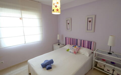 Residencial Mar: Room, Bedroom, Furniture, Property, Interior Design, Wall, Bed, Bed Sheet, Bed Frame, Building