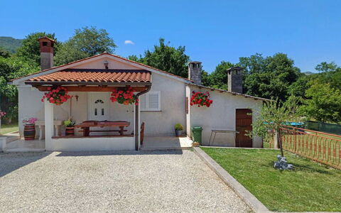 Magdalena: Sky, Plant, Building, Door, Tree, Land Lot, Road Surface, House, Residential Area, Shade