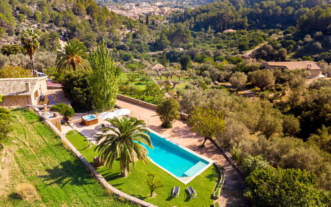 Santa Llucia: Plant, Water Resources, Sky, Water, Mountain, Nature, Azure, Swimming Pool, Tree, Land Lot