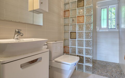 Isabelle: Plumbing Fixture, Sink, Property, Bathroom Sink, Bathroom, Bathroom Cabinet, Purple, Tap, Toilet Seat