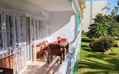 Torremolinos 27: Water, Plant, Property, Building, Swimming Pool, Azure, Window, Architecture, Leisure, Residential Area