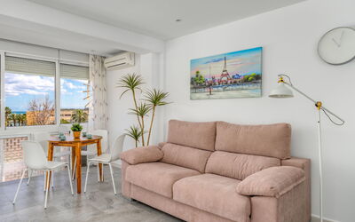 Accommodation:&nbsp;Eurosol 27.8