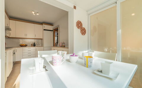 Golf: Room, Property, Interior Design, Furniture, Real Estate, Building, Bathroom, Sink, Yellow, Floor