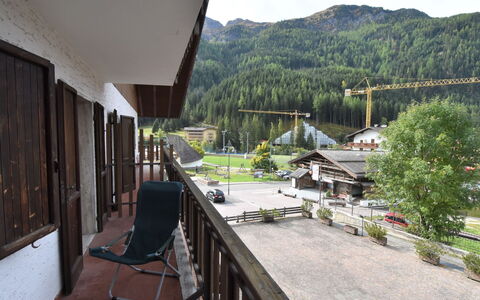 Canazei 370: Property, House, Building, Real Estate, Room, Home, Balcony, Architecture, Hill Station, Tree