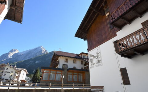 Canazei 510: Sky, Building, Property, Window, Mountain, House, Neighbourhood, Real Estate, Facade