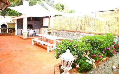 Villa Di Sofia: Property, Backyard, Courtyard, Yard, Building, House, Real Estate, Patio, Garden, Room
